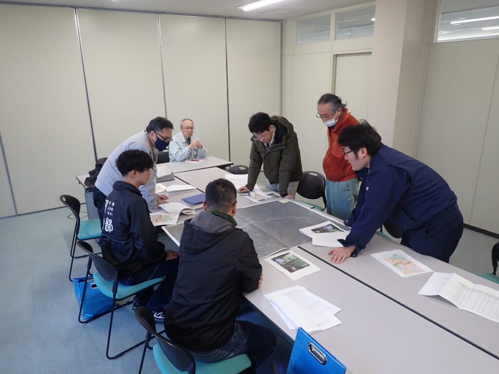 砥部町選定の様子